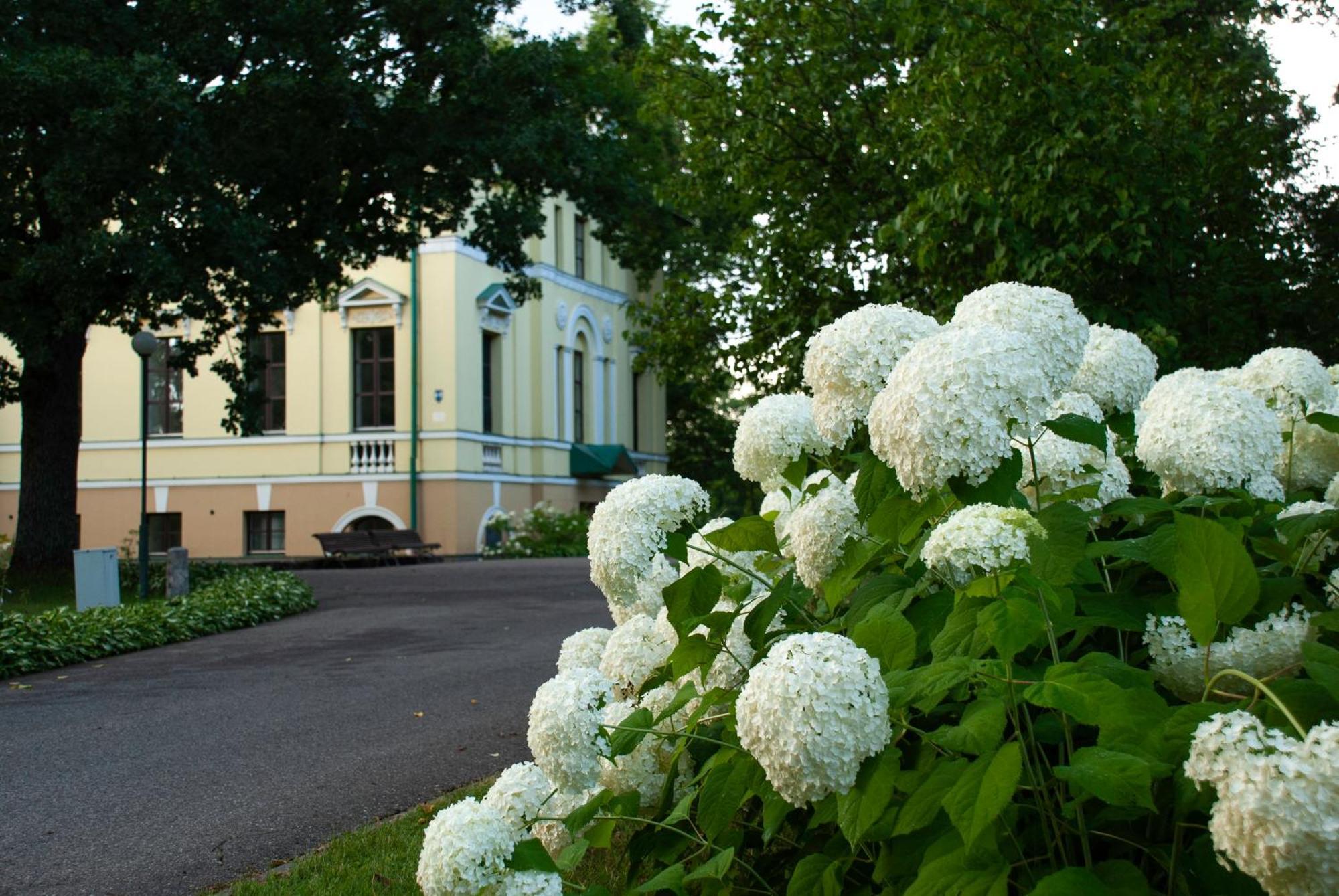 Hotel Nauksenu Muiza Naukseni Esterno foto
