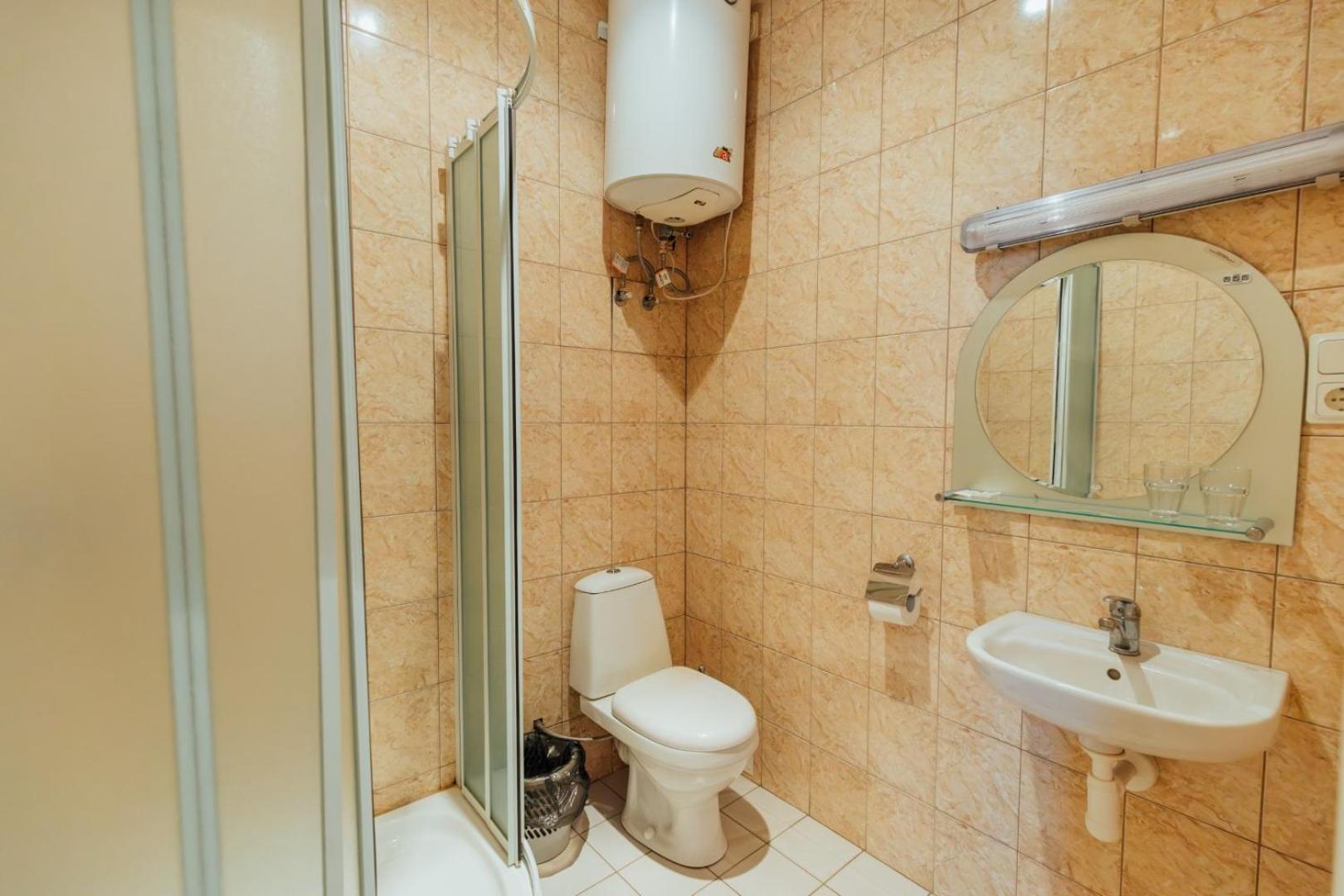 Hotel Nauksenu Muiza Naukseni Esterno foto