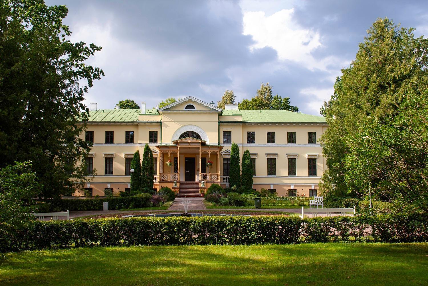 Hotel Nauksenu Muiza Naukseni Esterno foto