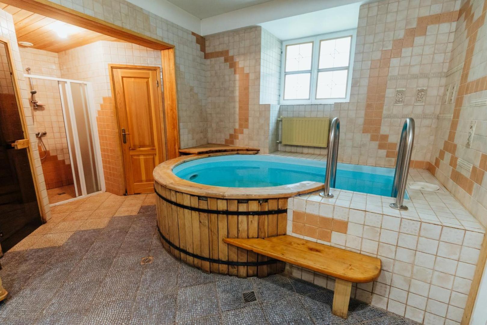 Hotel Nauksenu Muiza Naukseni Esterno foto